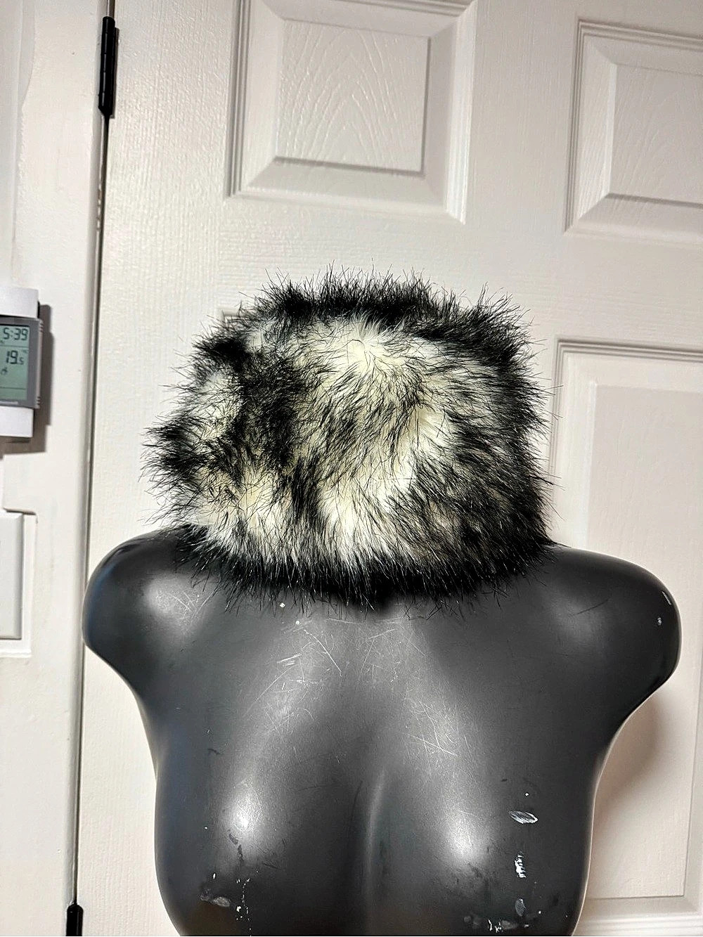Faux Fur Hat in Black & White